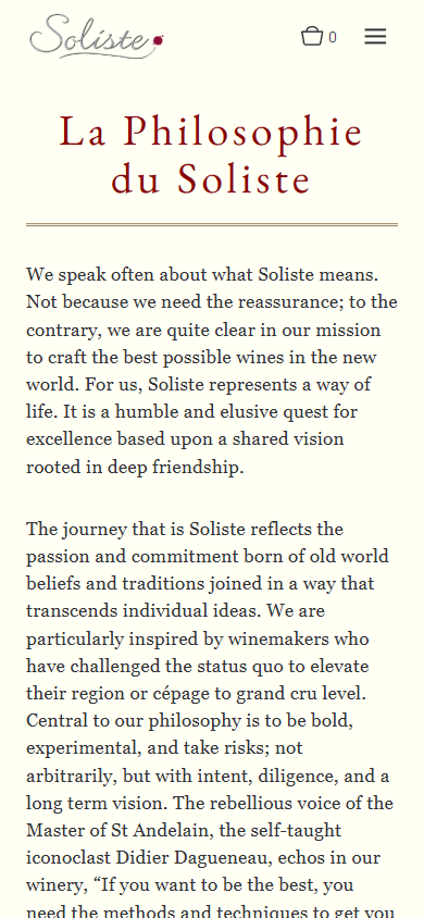 The Soliste philosophy page on a phone, headed "La Philosophie du Soliste", with the opening of the essay.